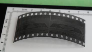 Preview: zwei alte Negativbilder -  Steinbilder ? Sandbilder ? 1944 - Weihnachten und Glocke